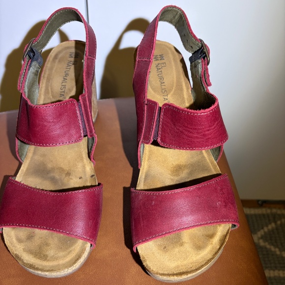 El Naturalista Sandals/Heels Size 8 - Picture 2 of 11